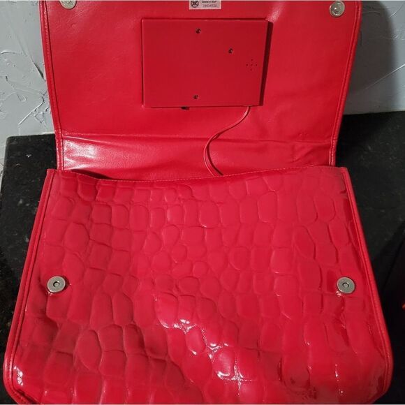 Dallas Handbag-Phone Directory  - Picture 3 of 4